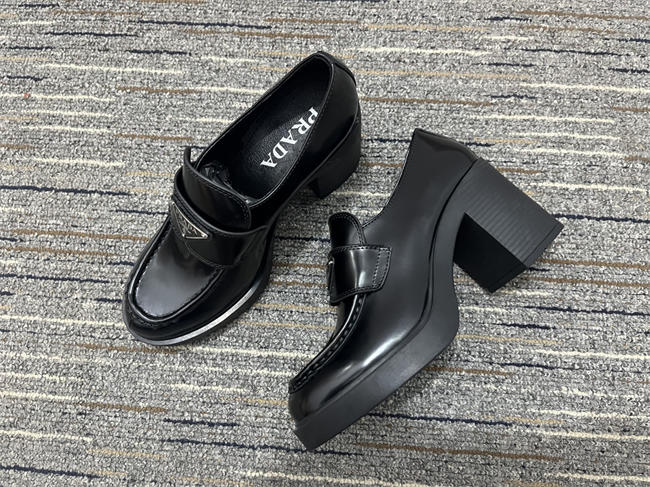 Pra*a loafer 8