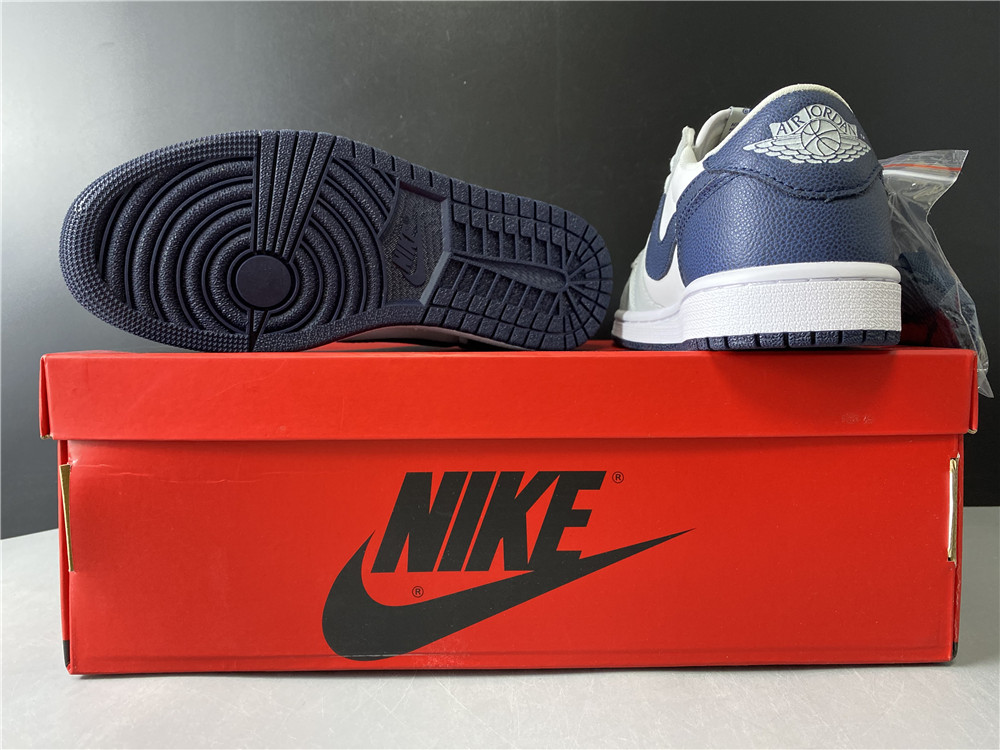 Jordan1 White gray dark blue CW8576-200