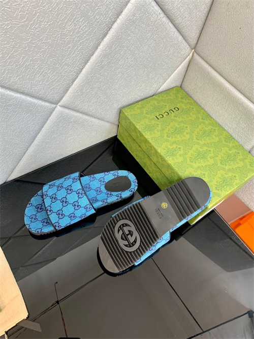 Gocci Slipper