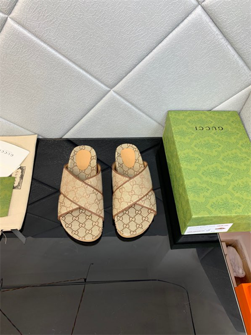 Gocci Slipper