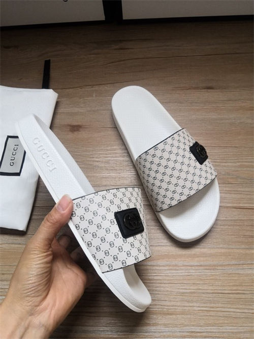 Gocci Slipper