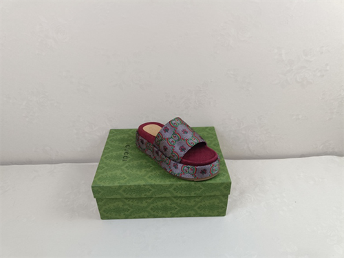 Gocci Slipper