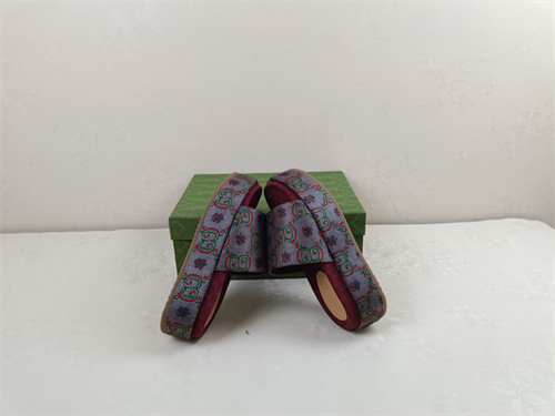Gocci Slipper