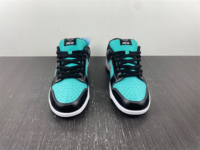 nike sb dunk low D1am0nd s*pply co. aqua blue 304292-402