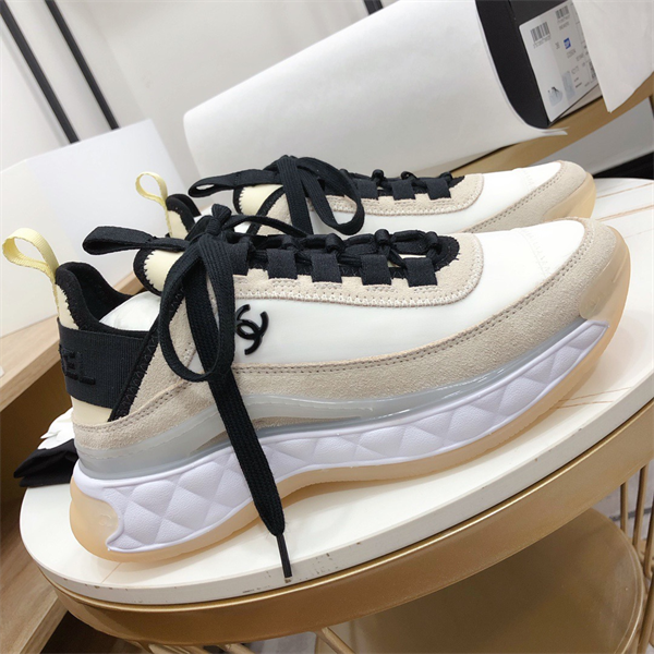 Chanal Sneakers