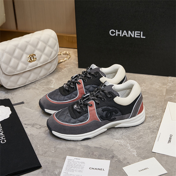 Chanal Sneakers