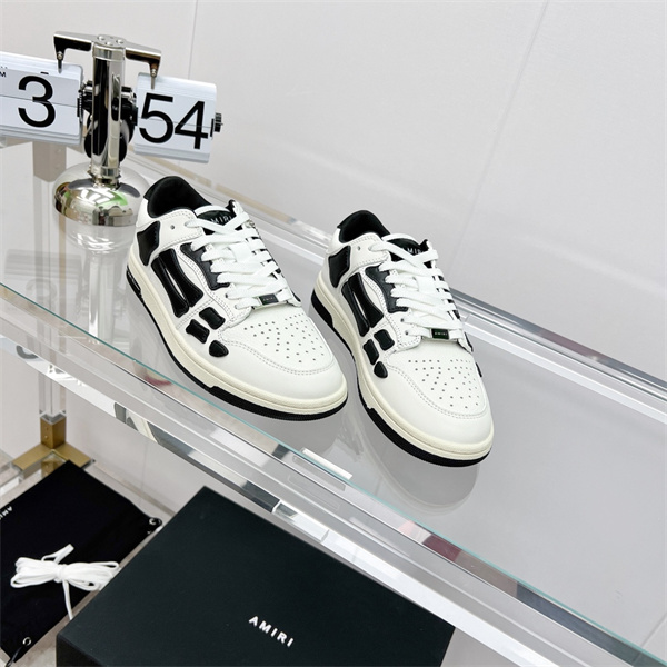 AMIR1 SNEAKERS
