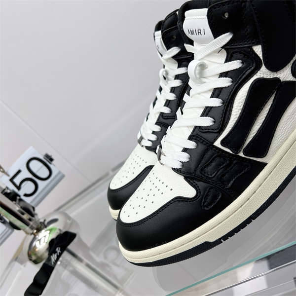 AMIR1 SNEAKERS
