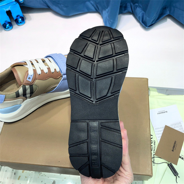 bvrberry MJ004207