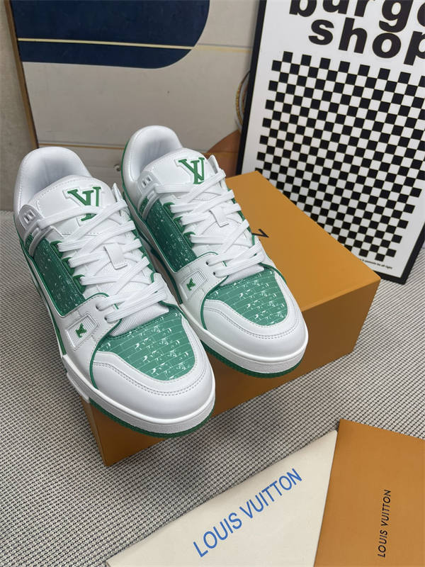 LV010
