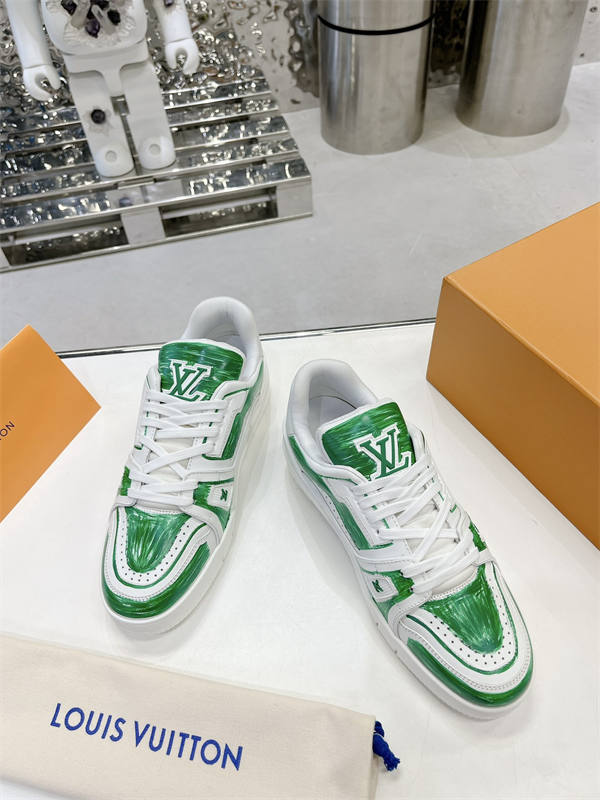 LV029