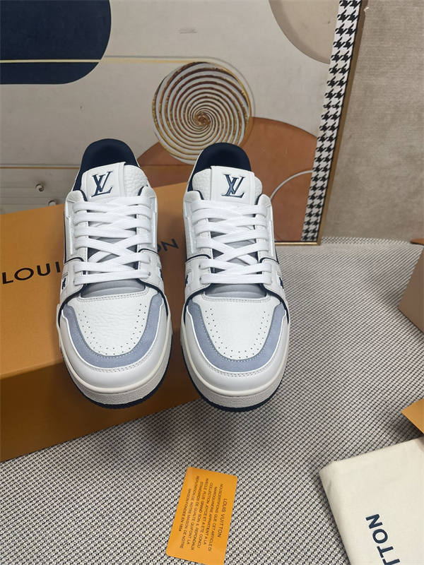LV070