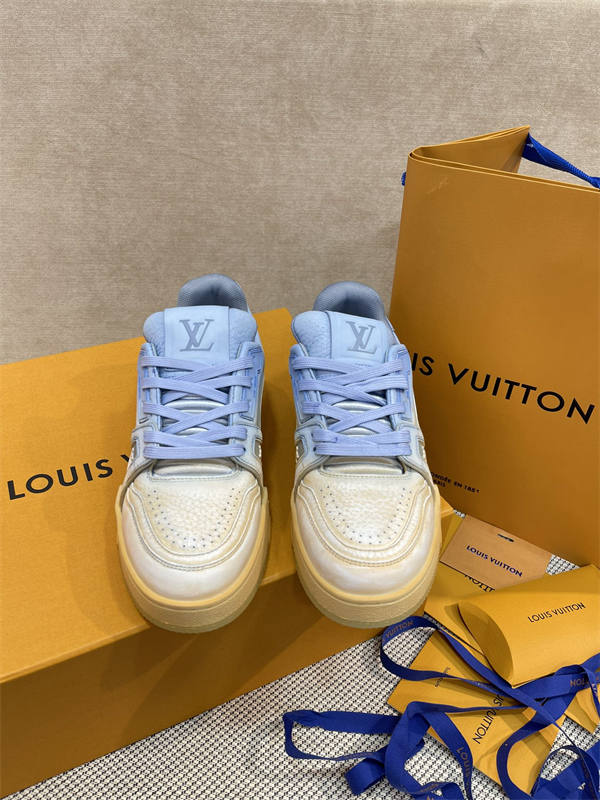LV085