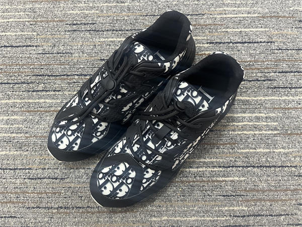 D10r sneaker