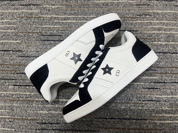 D10r sneaker