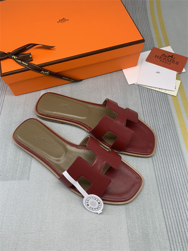 H Slipper