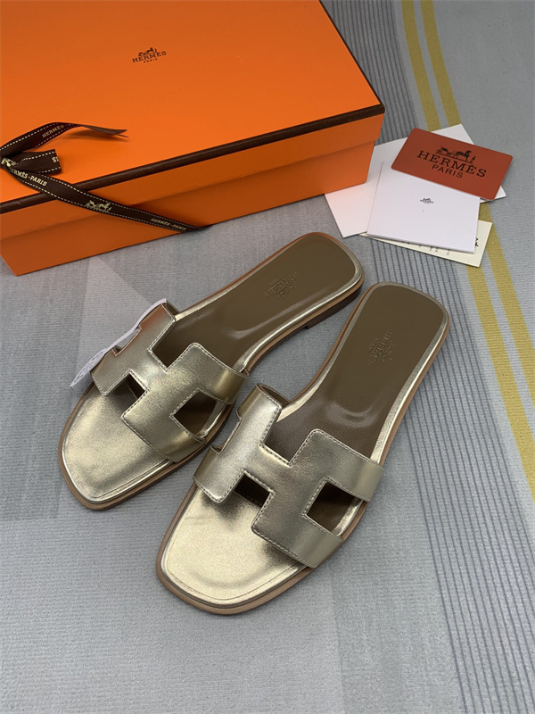 H Slipper