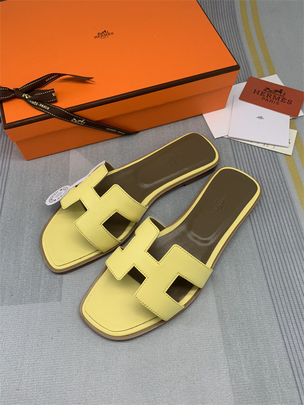 H Slipper
