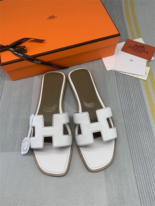 H Slipper