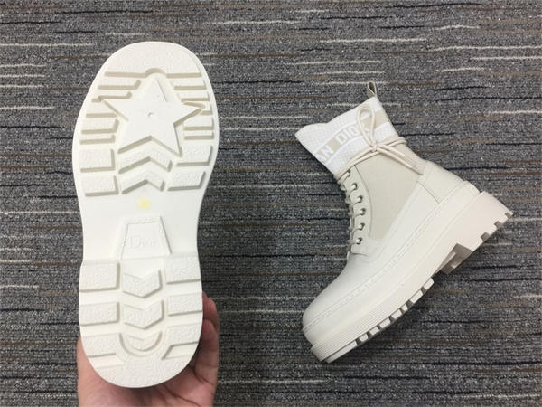 D10r boot