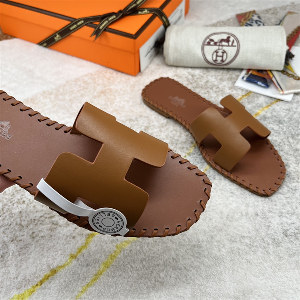 H Slipper
