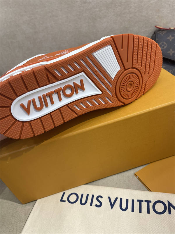 LV165