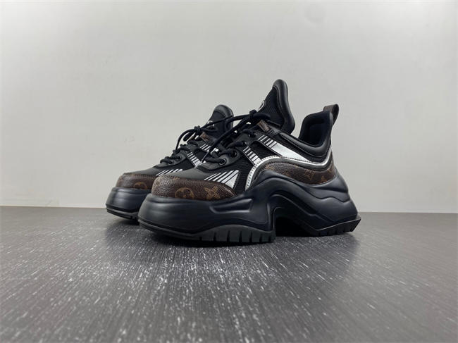 1 Vvtt0n archlight sneakers
