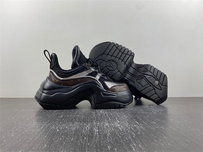 1 Vvtt0n archlight sneakers