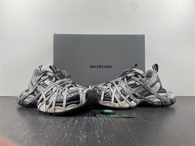 ba1en*iaga phanT0m sneaker  778698 w3xll 2097