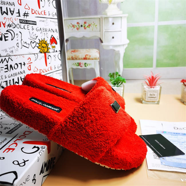 DG slipper 13