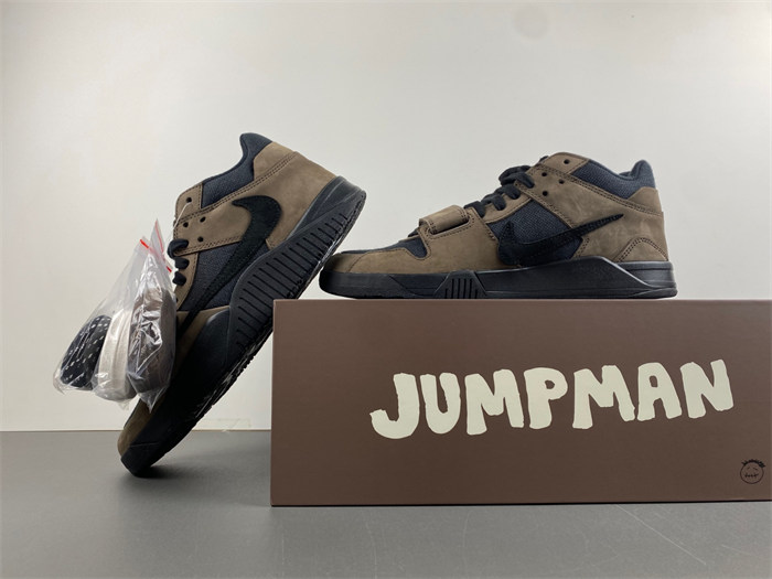 Travis Scott x Air Jordan 1 Low JACK