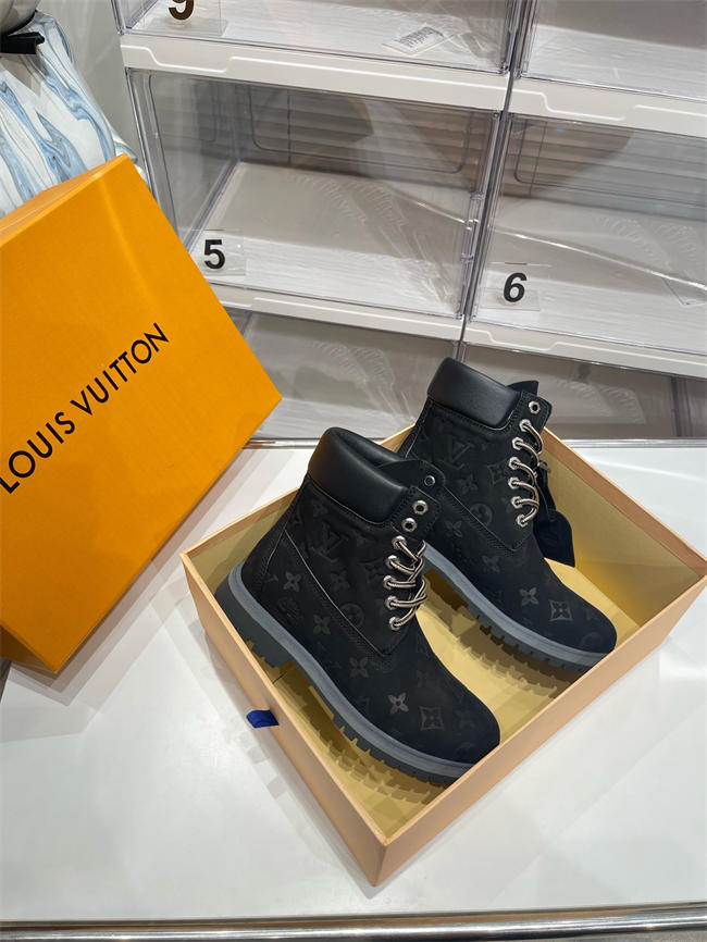 LV Boot