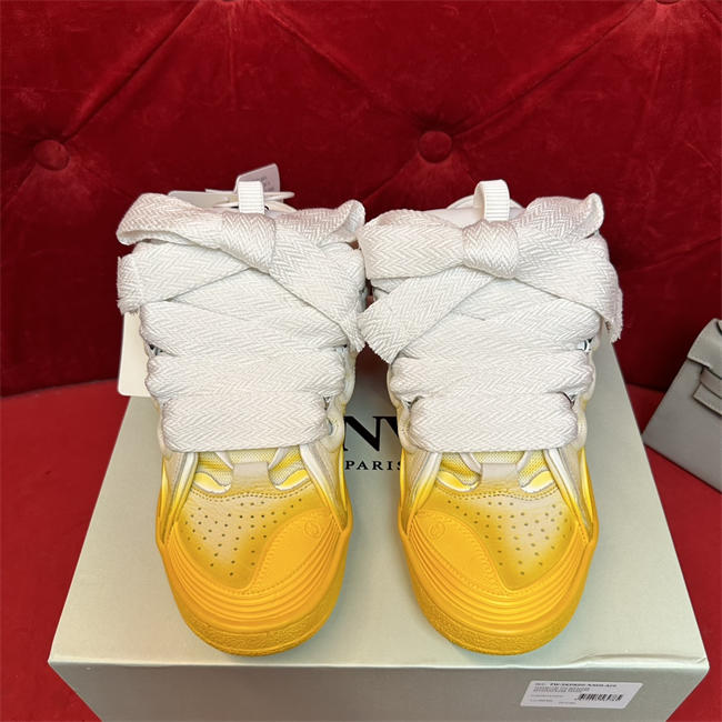 Lanvon Curb Sneaker 52
