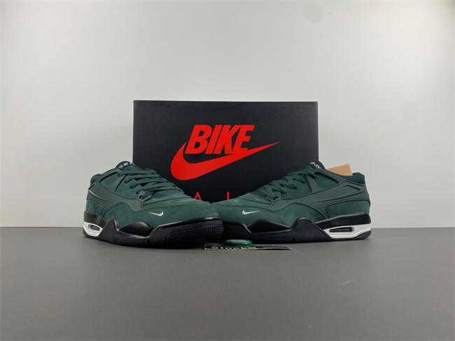Air Jordan 4 RM SP Nigel Sylvester Grandma