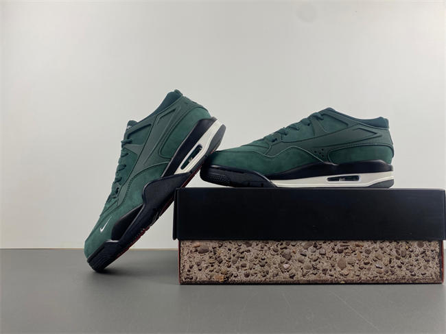 Air Jordan 4 RM SP Nigel Sylvester Grandma