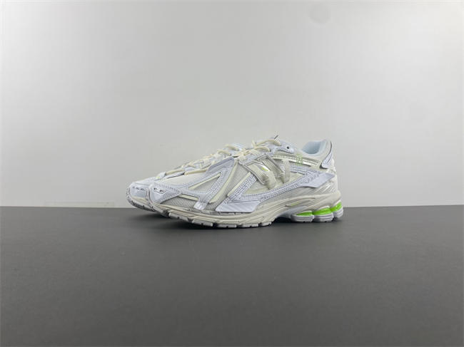 new Ba1an*e white light green u1906ae