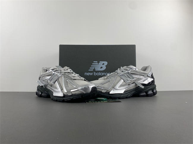 new Ba1an*e silver gray black u1906aaf