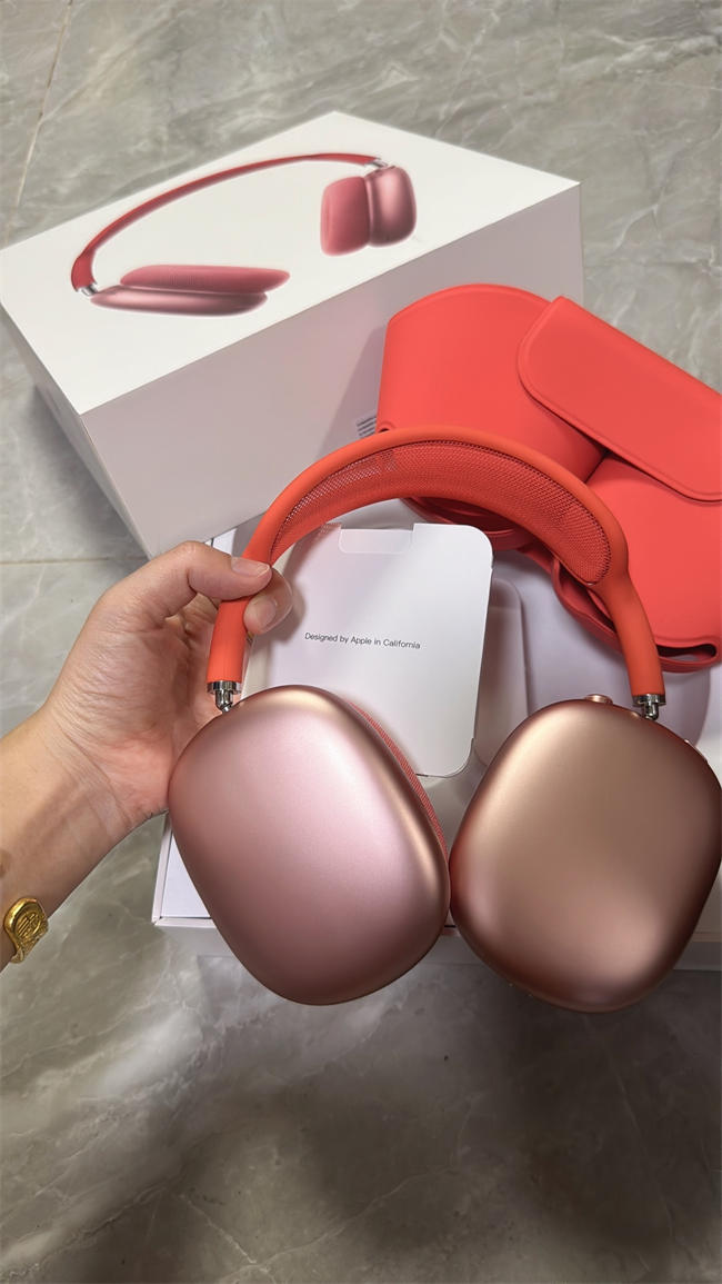 AirPods Max Pink
