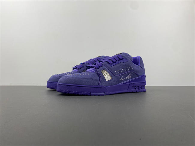 l0vis Vvtt0n lv trainer