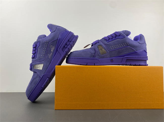 l0vis Vvtt0n lv trainer
