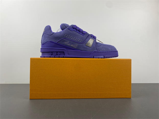 l0vis Vvtt0n lv trainer