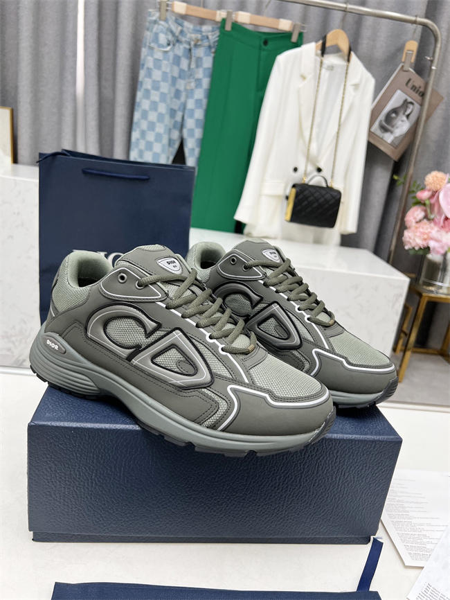 D10r b30 sneaker d9011