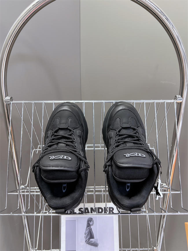 D10r b30 sneaker d1505