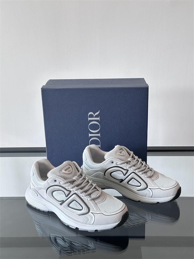 D10r b30 sneaker d1001