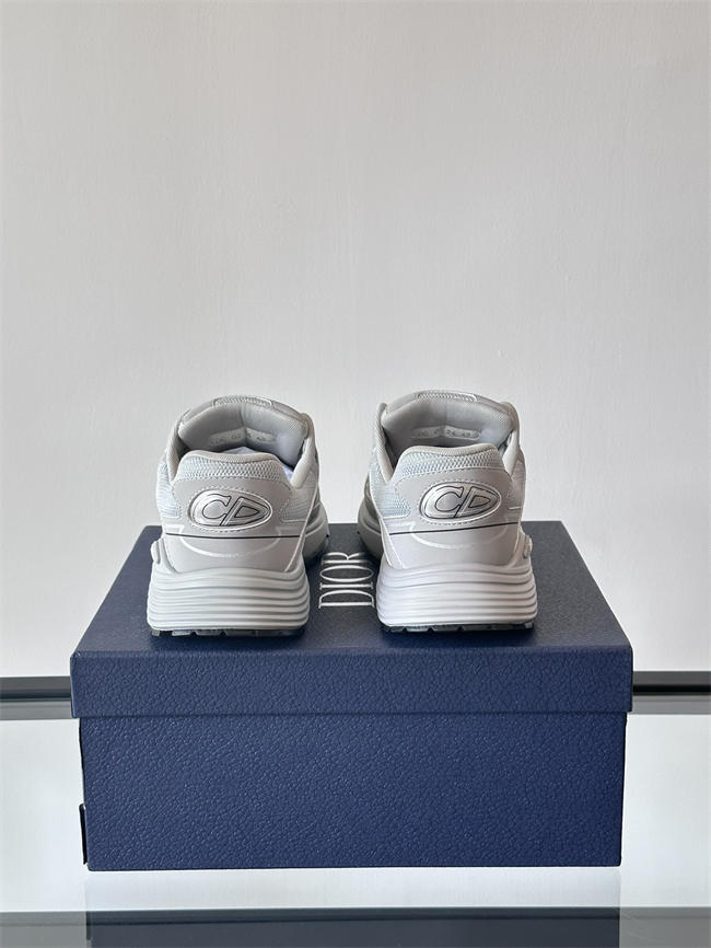 D10r b30 sneaker  d1001