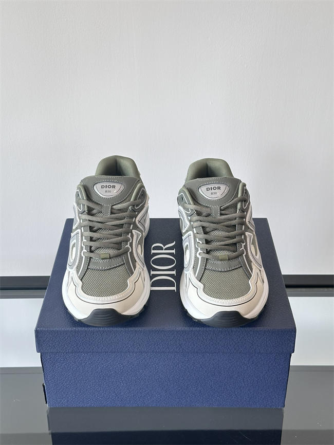 D10r b30 sneaker d1003