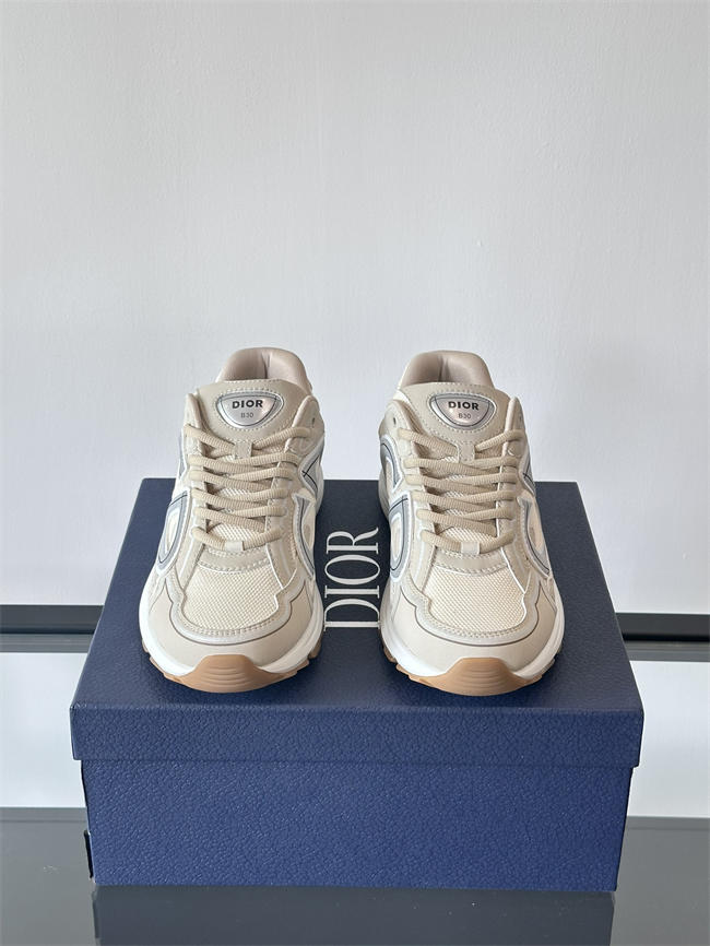 D10r b30 sneaker d1005