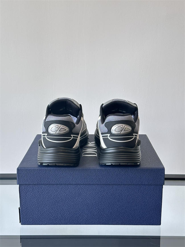 D10r b30 sneaker d1010