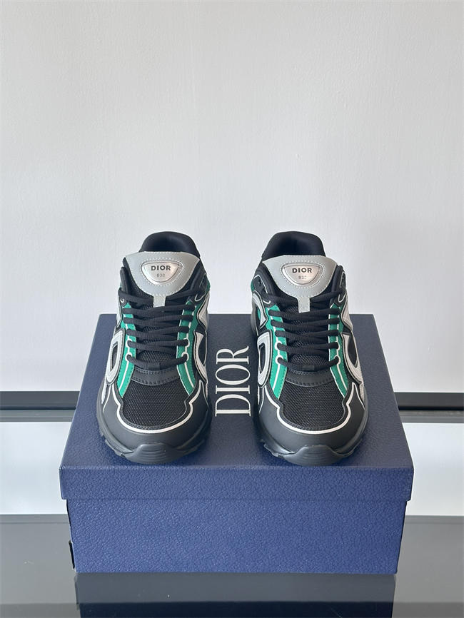D10r b30 sneaker d1013