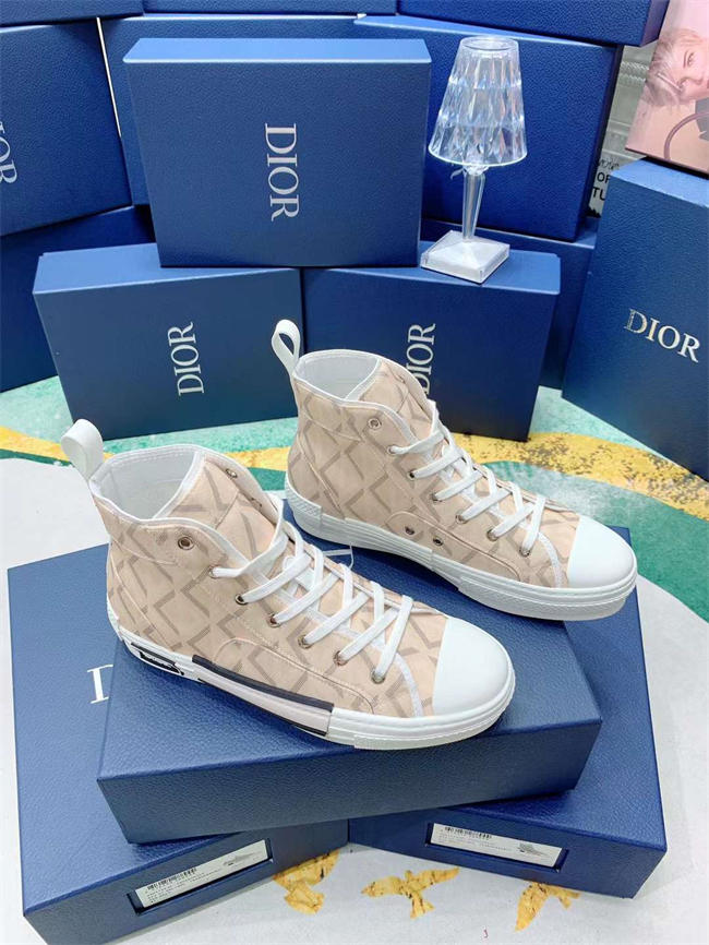 D*or B23 High Top